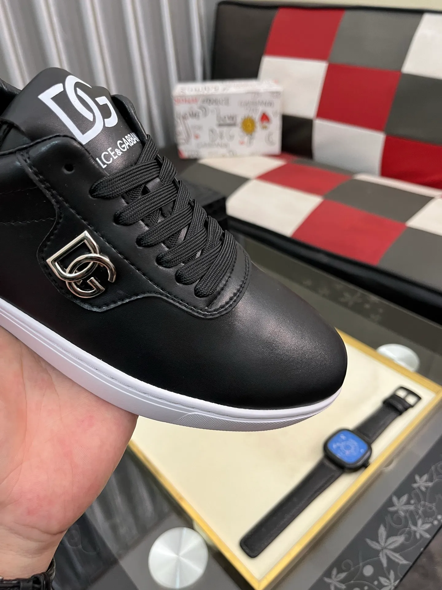 Men's Men's Shoes💰420⌚️⌚️Dolce&Gabbana••DG✔️Men's Sports•Casual Shoes. Original goods from top counters. Original imported cowhide, multi-material splicing design ➕Imported cowhide lining, cowhide feet ➕Original TPR elastic outsole. Size: 38-46
